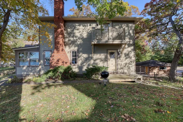 $1,350,000 | W339-n5333 Rd O, Merton, WI 53058