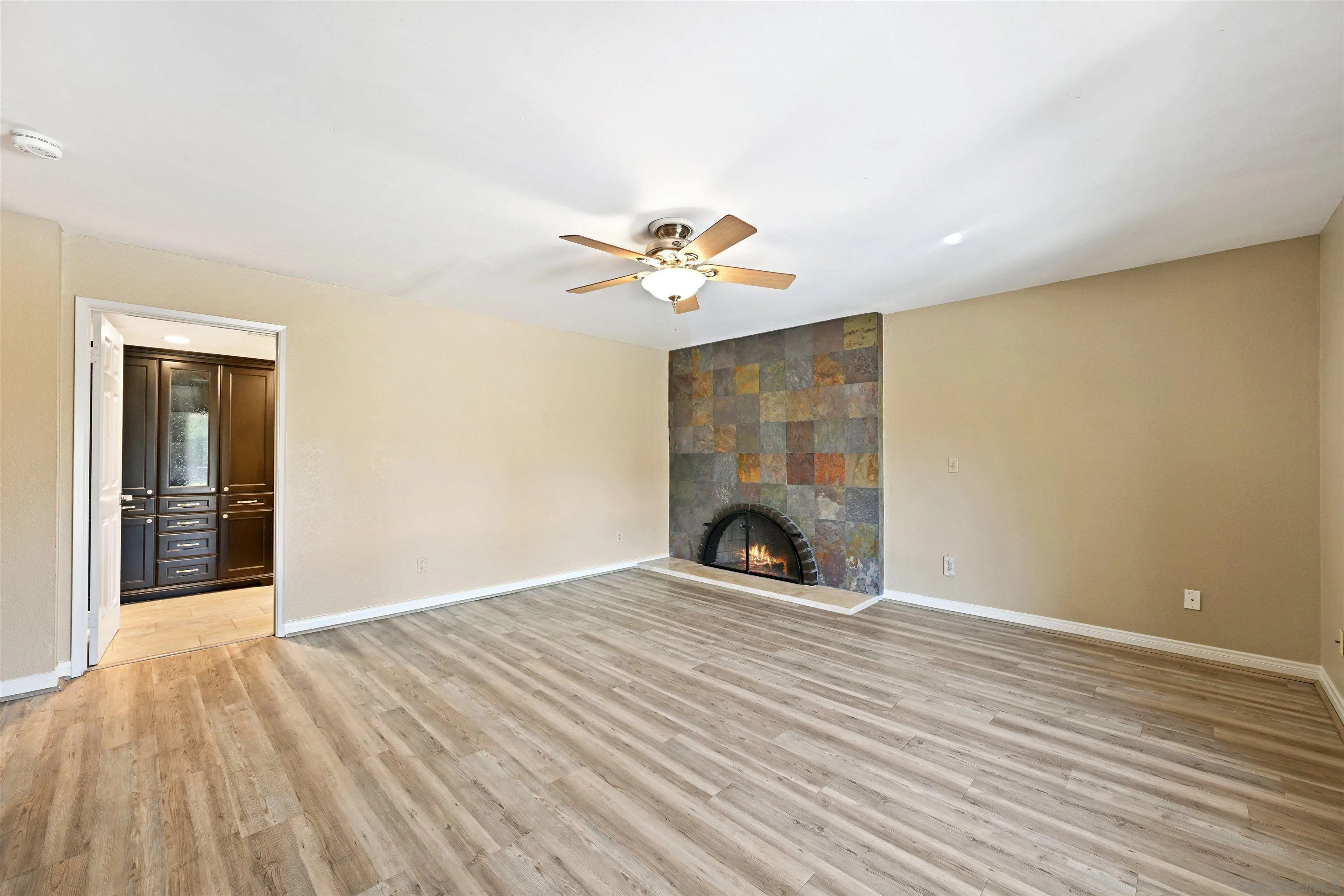 9219 Inverness Road Santee, CA 92071 - Photo 12 of 48