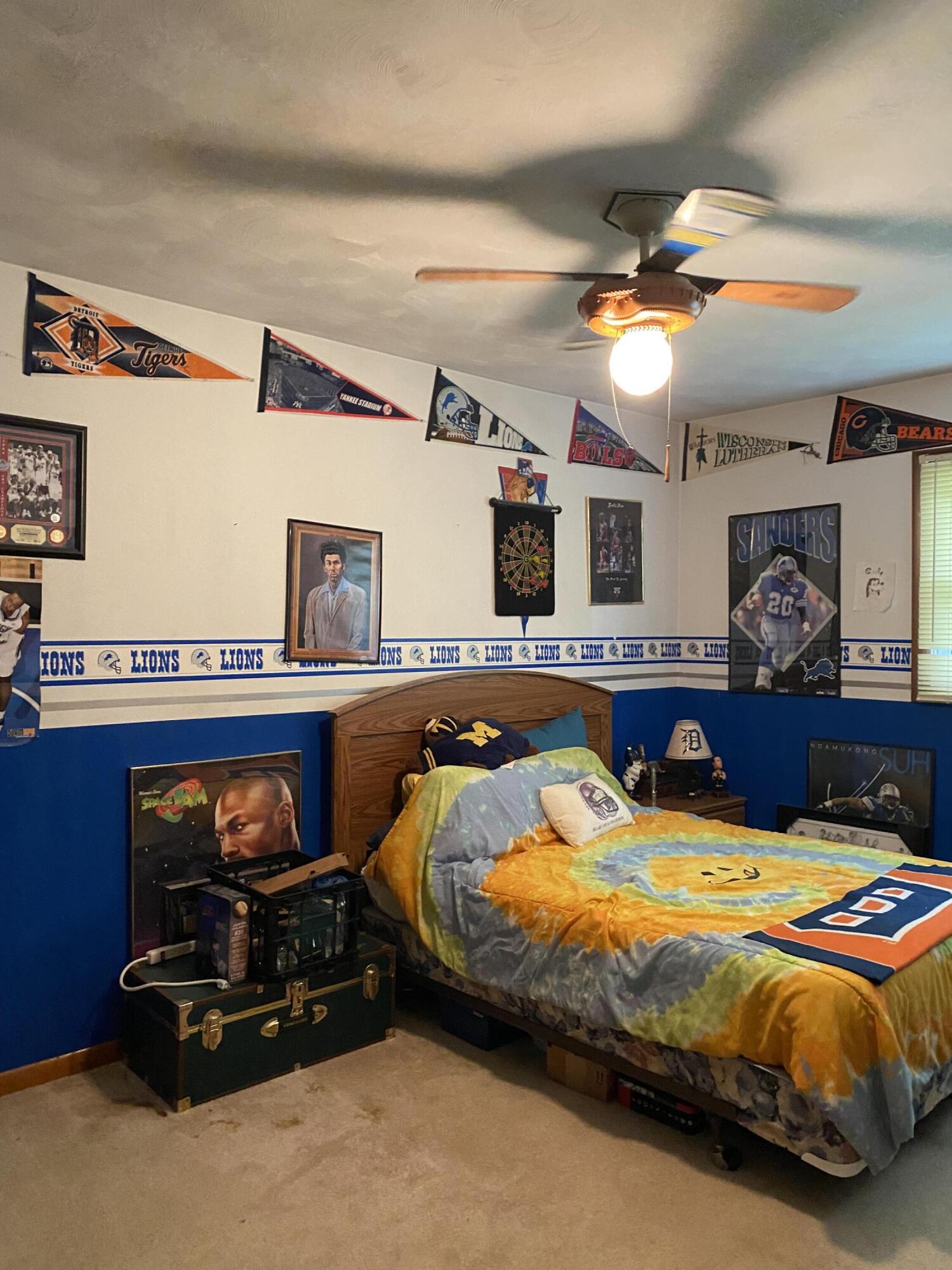 2334 Roslin Road Benton Harbor, MI 49022 - Photo 8 of 16 IMG-6882