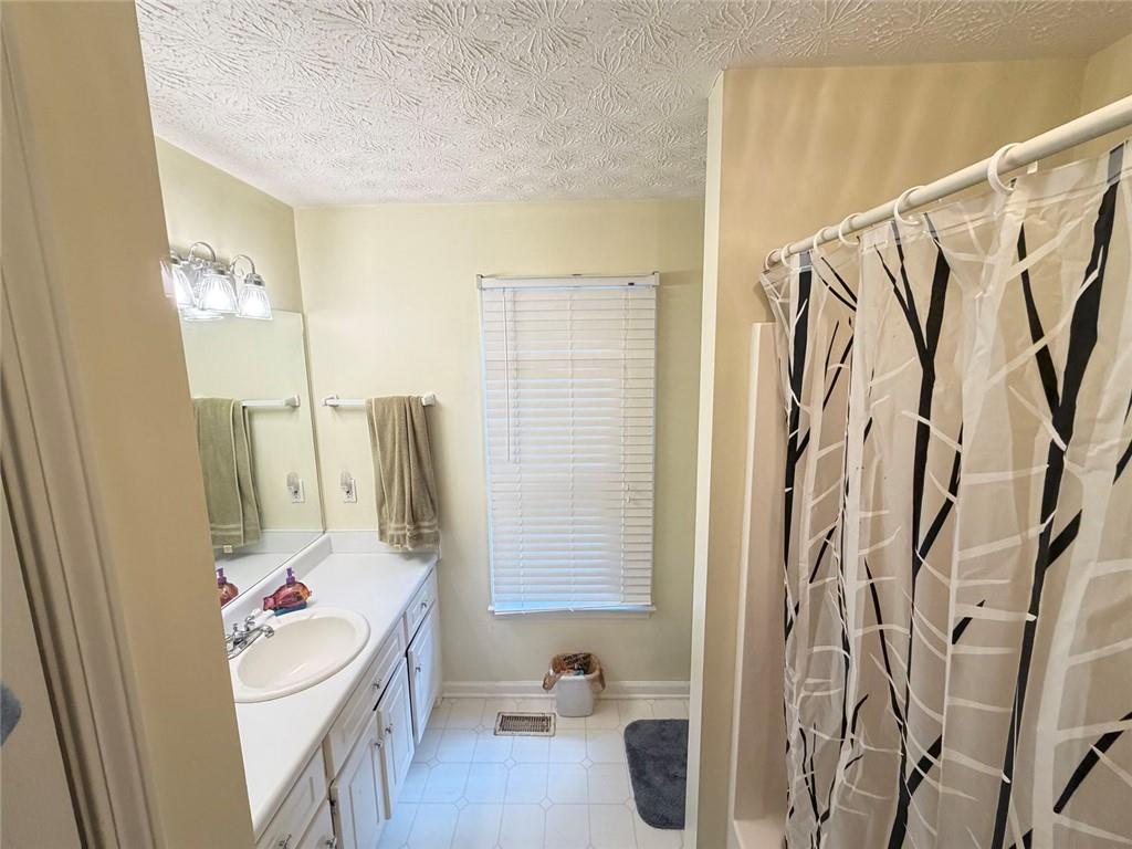 435 Lower Burris Road Canton, GA 30114 - Photo 6 of 15
