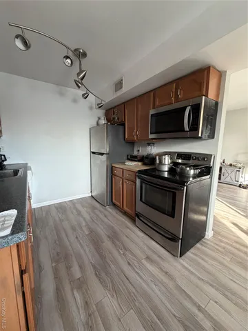 $89,999 | 26 Cooper Road, Unit 312, Poughkeepsie, NY 12603