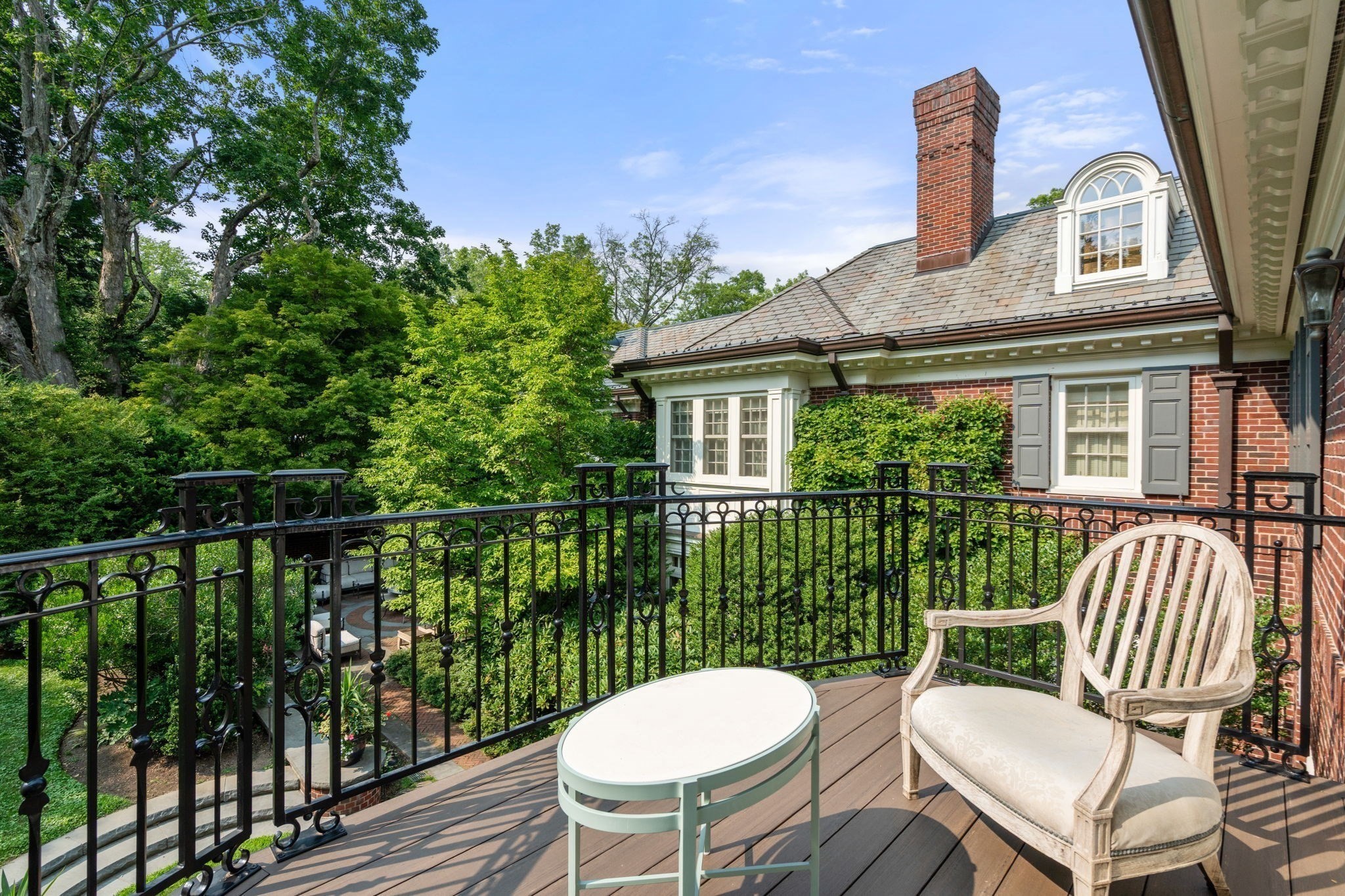 381 Warren Street Brookline, MA 02445 - Photo 19 of 35 Gallery Image 19