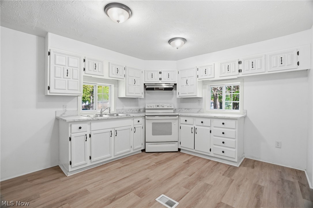 3583 Austin Road, Unit 49 Geneva, OH 44041 - Photo 6 of 24