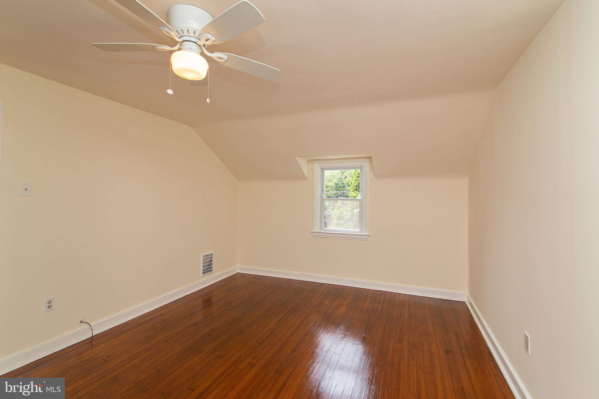 138 Fairview Road Woodlyn, PA 19094 - Photo 17 of 31 Gallery Image 17