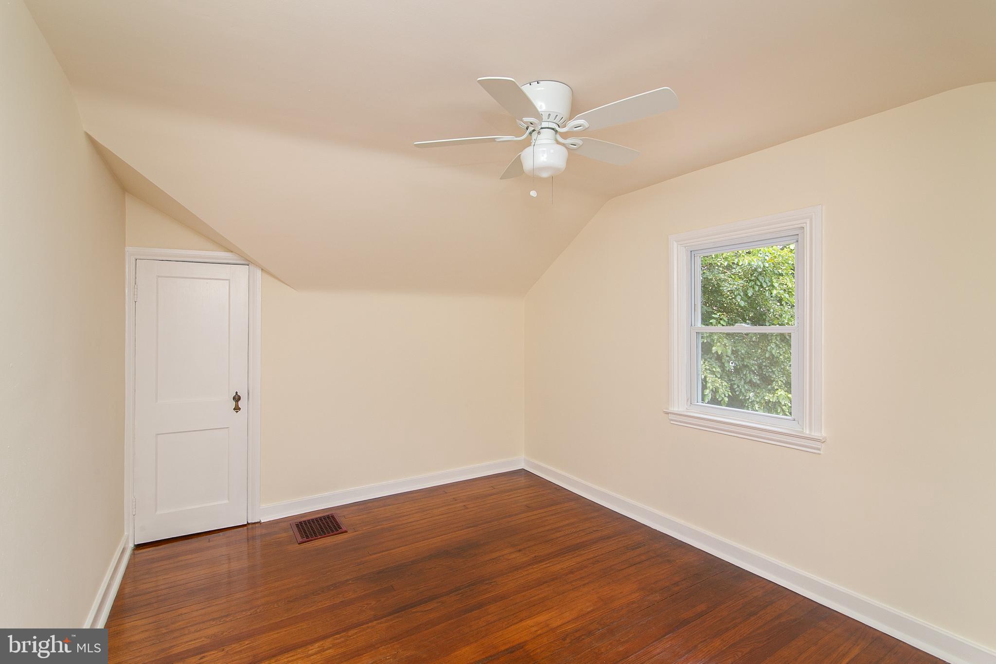 138 Fairview Road Woodlyn, PA 19094 - Photo 20 of 31 Gallery Image 20