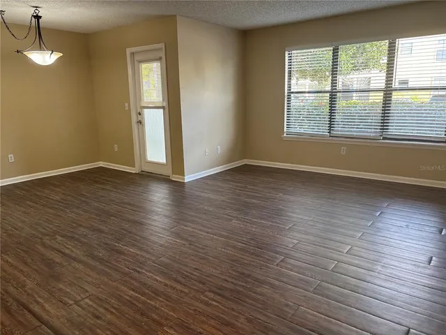 $1,800 | 11901 4th Street North, Unit 7107, St. Petersburg, FL 33716