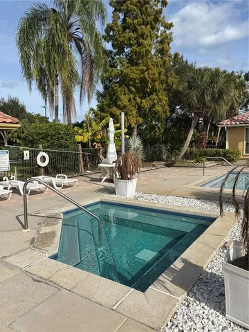 $1,800 | 11901 4th Street North, Unit 7107, St. Petersburg, FL 33716