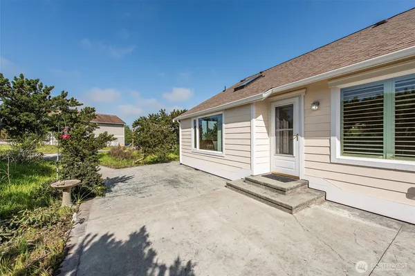$699,000 | 315 Dungeness Greens Way, Sequim, WA 98382