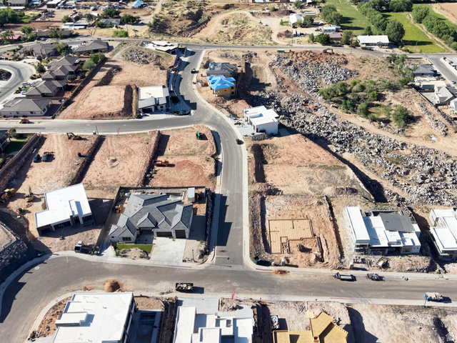 1373 725 South Hurricane, UT 84737 - Photo 2 of 7 Residential development featuring multiple building sites and homes under construction