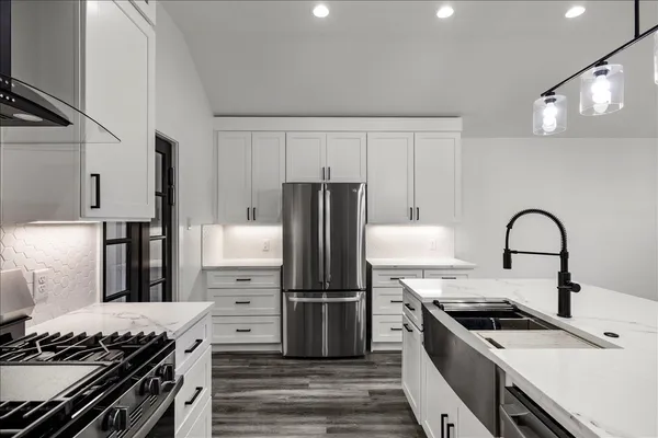 a view of walk in closet