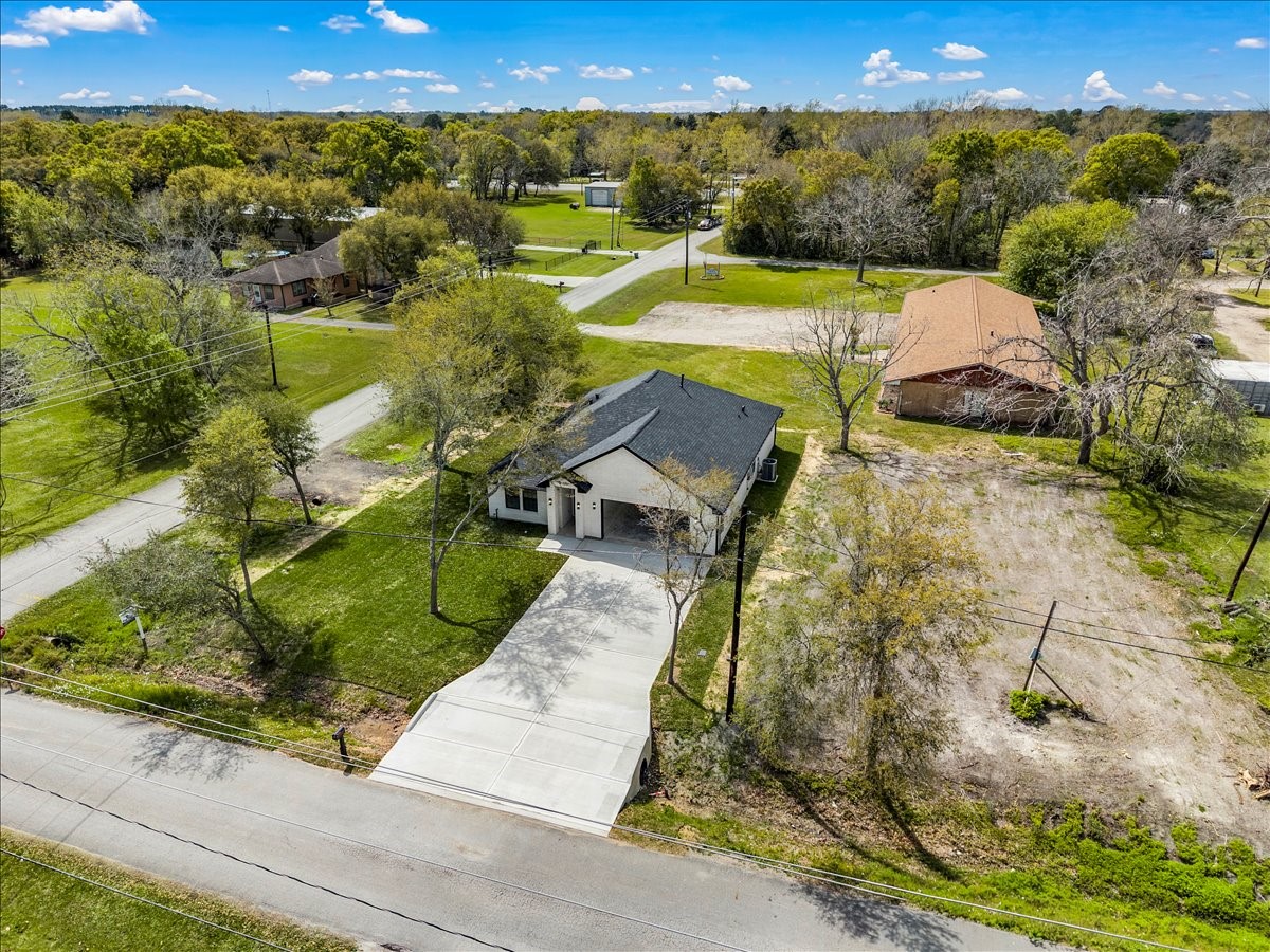 14103 3rd Street Santa Fe, TX 77517 - Photo 37 of 46 a view of a city