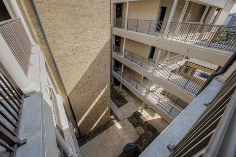 $529,000 | 305 Seven Springs Way, Unit 403, Brentwood, TN 37027