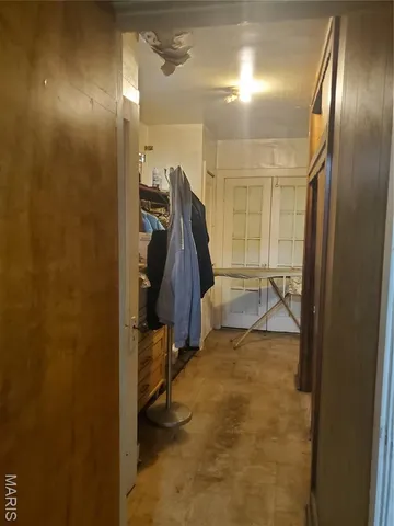 $25,000 | 1924 Bond Avenue, East St. Louis, IL 62207