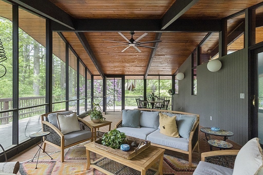 127 Commerford Road Concord, MA 01742 - Photo 25 of 33 a living room with furniture and a window