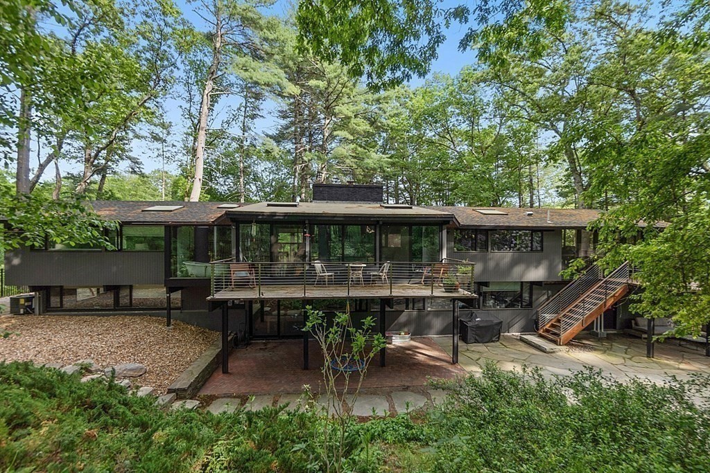 127 Commerford Road Concord, MA 01742 - Photo 31 of 33 an outdoor view with patio