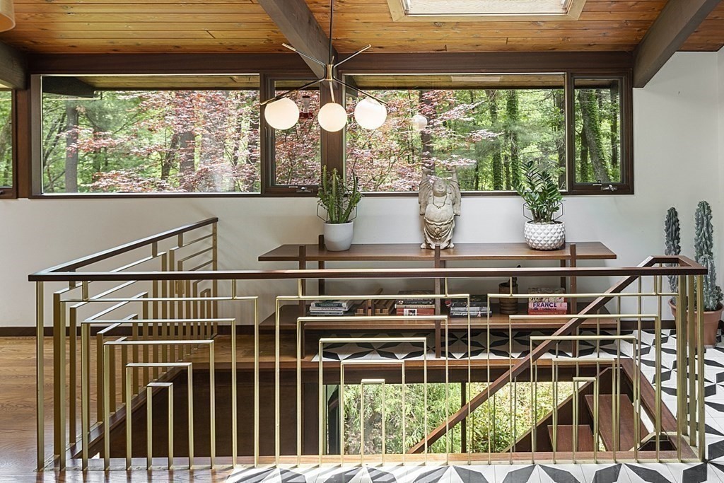 127 Commerford Road Concord, MA 01742 - Photo 10 of 33