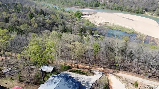 $437,000 | 98 Carter 132c, Van Buren, MO 63965