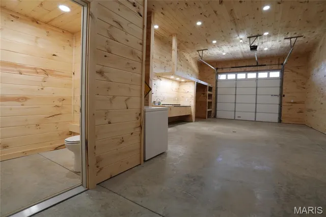 $437,000 | 98 Carter 132c, Van Buren, MO 63965