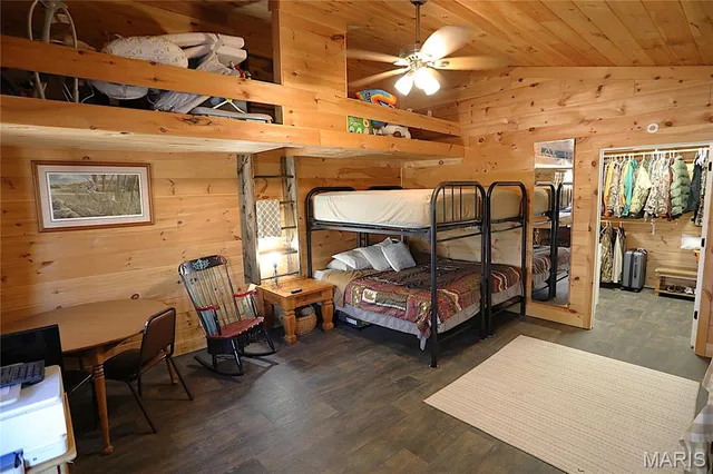 $437,000 | 98 Carter 132c, Van Buren, MO 63965