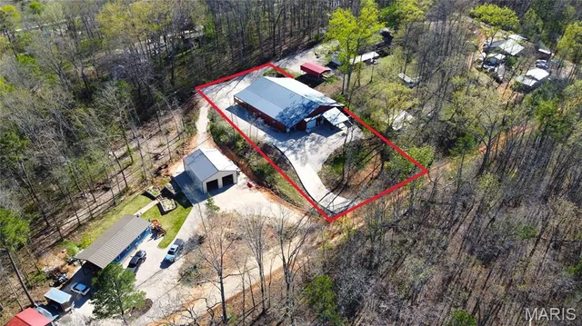 $437,000 | 98 Carter 132c, Van Buren, MO 63965