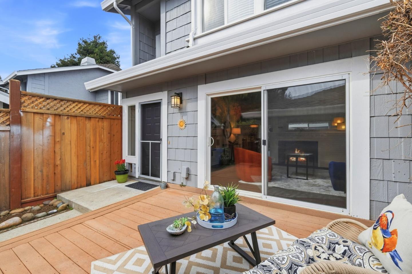 283 Perch Way Aptos, CA 95003 - Photo 4 of 37 a outdoor space with a table and chairs