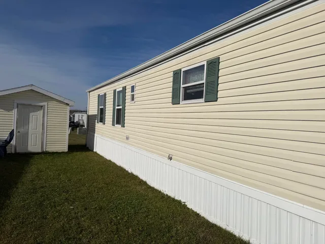 $36,900 | 2706 Patrick Henry Court, Potterville, MI 48876