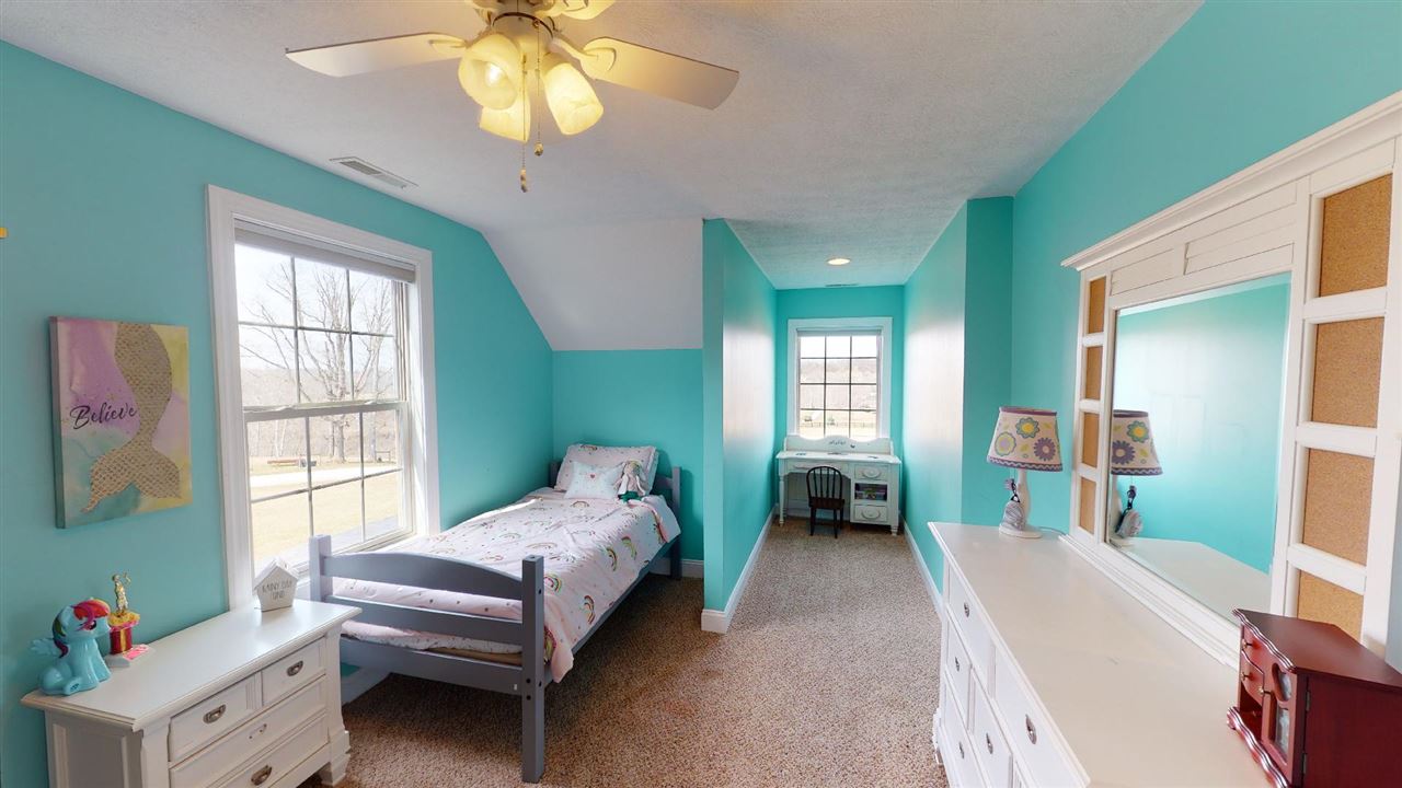 4883 Green Valley Road Huntington, WV 25701 - Photo 20 of 31 Gallery Image 20