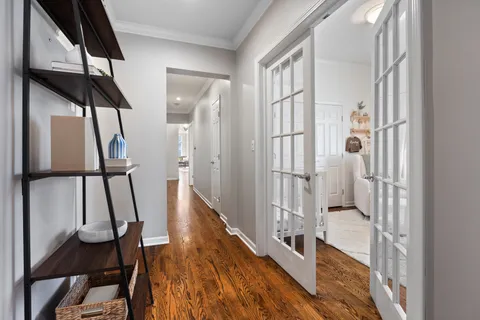 $834,900 | 540 West Oakdale Avenue, Unit 4W, Chicago, IL 60657