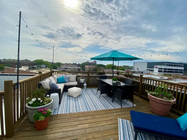 $834,900 | 540 West Oakdale Avenue, Unit 4W, Chicago, IL 60657