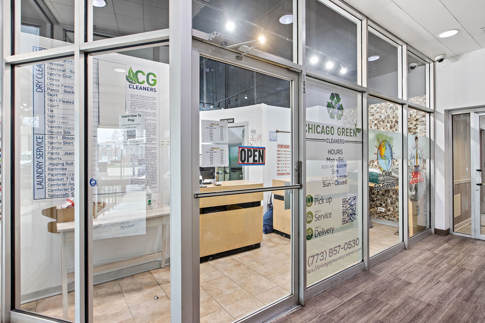 655 West Irving Park Road, Unit 2110 Chicago, IL 60613 - Photo 29 of 38 a bathroom with a glass shower door