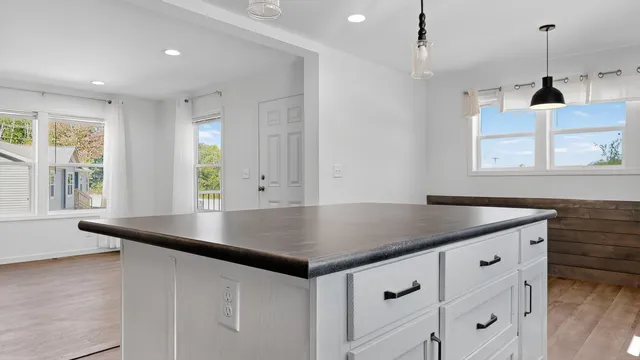$469,000 | 1 Baxter Boulevard, Biddeford, ME 04005