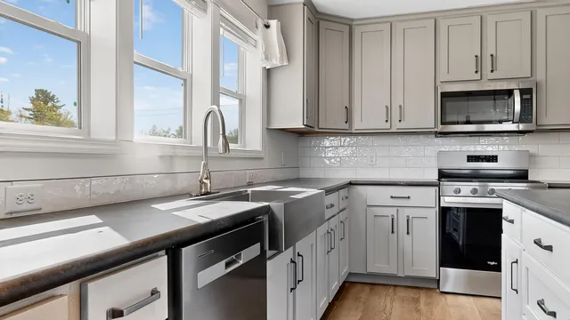 $469,000 | 1 Baxter Boulevard, Biddeford, ME 04005