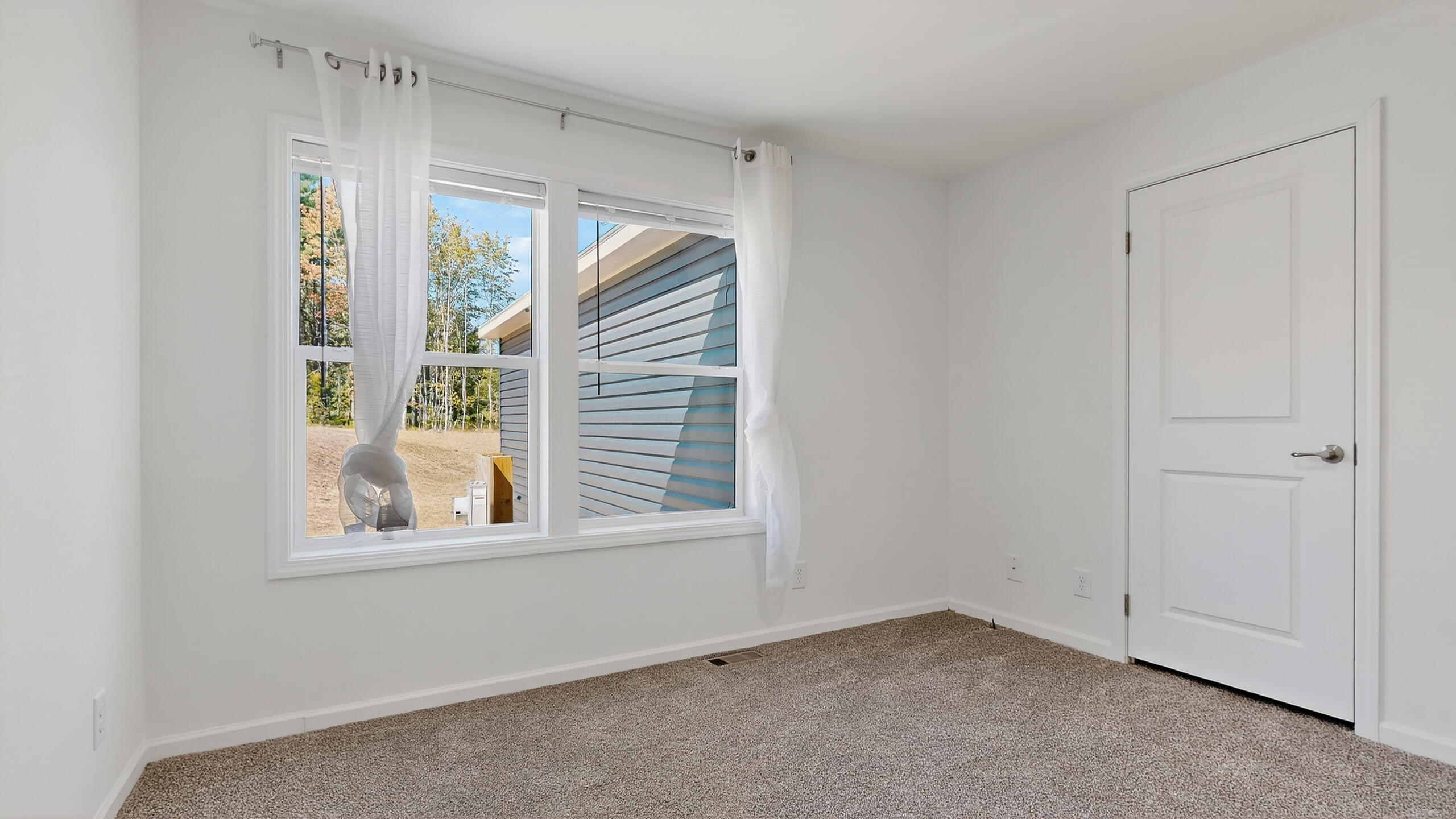 1 Baxter Boulevard Biddeford, ME 04005 - Photo 22 of 42 019_4-Baxter-Blvd-Biddeford-ME-09162025_