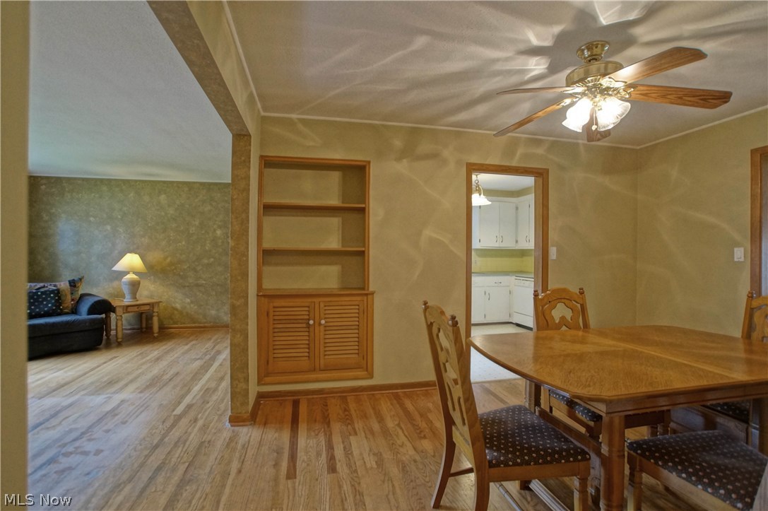5447 Huron Road Cleveland, OH 44124 - Photo 9 of 18