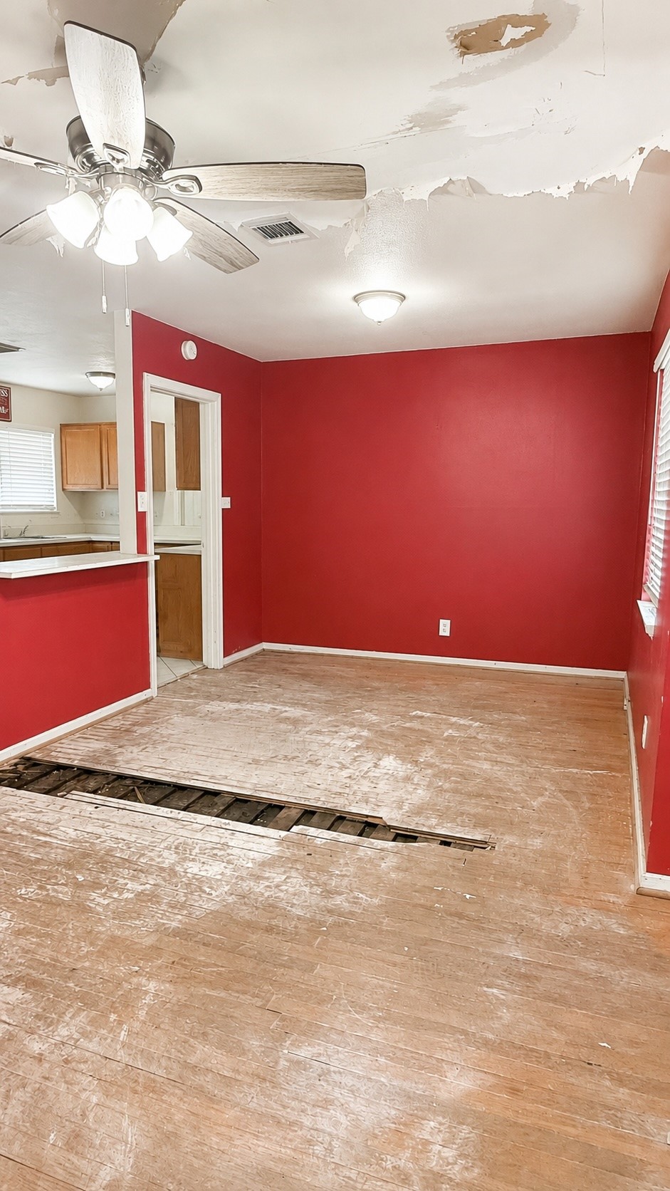 1415 Maroby Street Houston, TX 77017 - Photo 5 of 18
