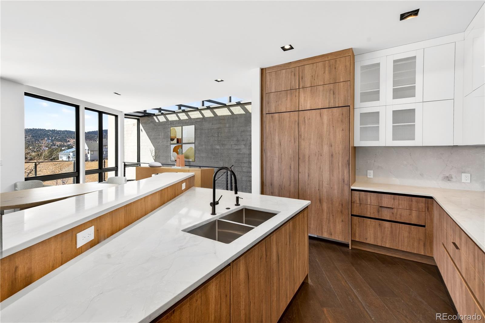 545 Strada Rossa Road Golden, CO 80401 - Photo 7 of 49