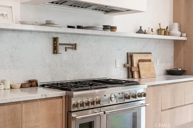 $7,995,000 | 10 Seabluff, Newport Beach, CA 92660