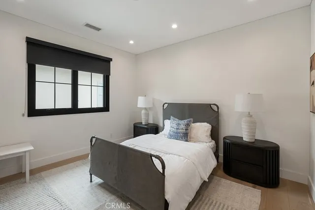 $7,995,000 | 10 Seabluff, Newport Beach, CA 92660