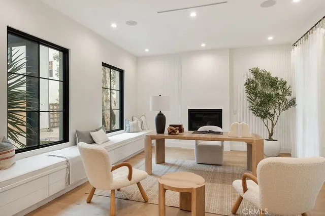 $7,995,000 | 10 Seabluff, Newport Beach, CA 92660