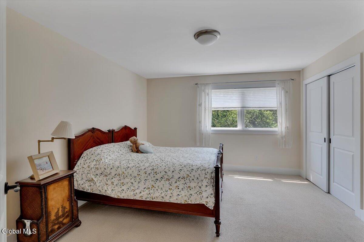 248 Van Wies Point Road Bethlehem, NY 12077 - Photo 19 of 34 051-P1914769