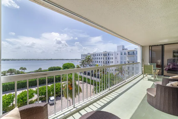 $11,000 | 3250 South Ocean Boulevard, Unit 507N, Palm Beach, FL 33480