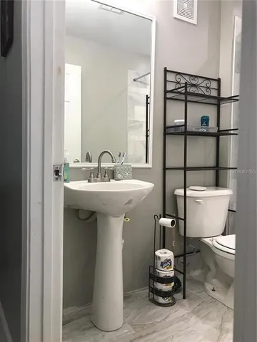 $269,000 | 18169 Sterling Gate Circle, Unit 18169, Tampa, FL 33647