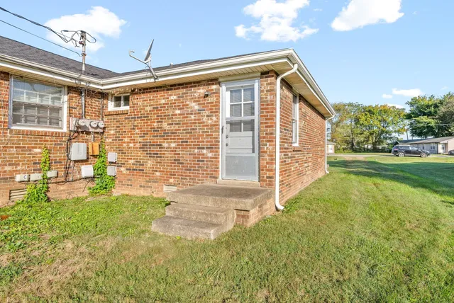 $795 | 122 Tandy Drive, Unit B, Clarksville, TN 37042