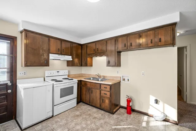 $795 | 122 Tandy Drive, Unit B, Clarksville, TN 37042