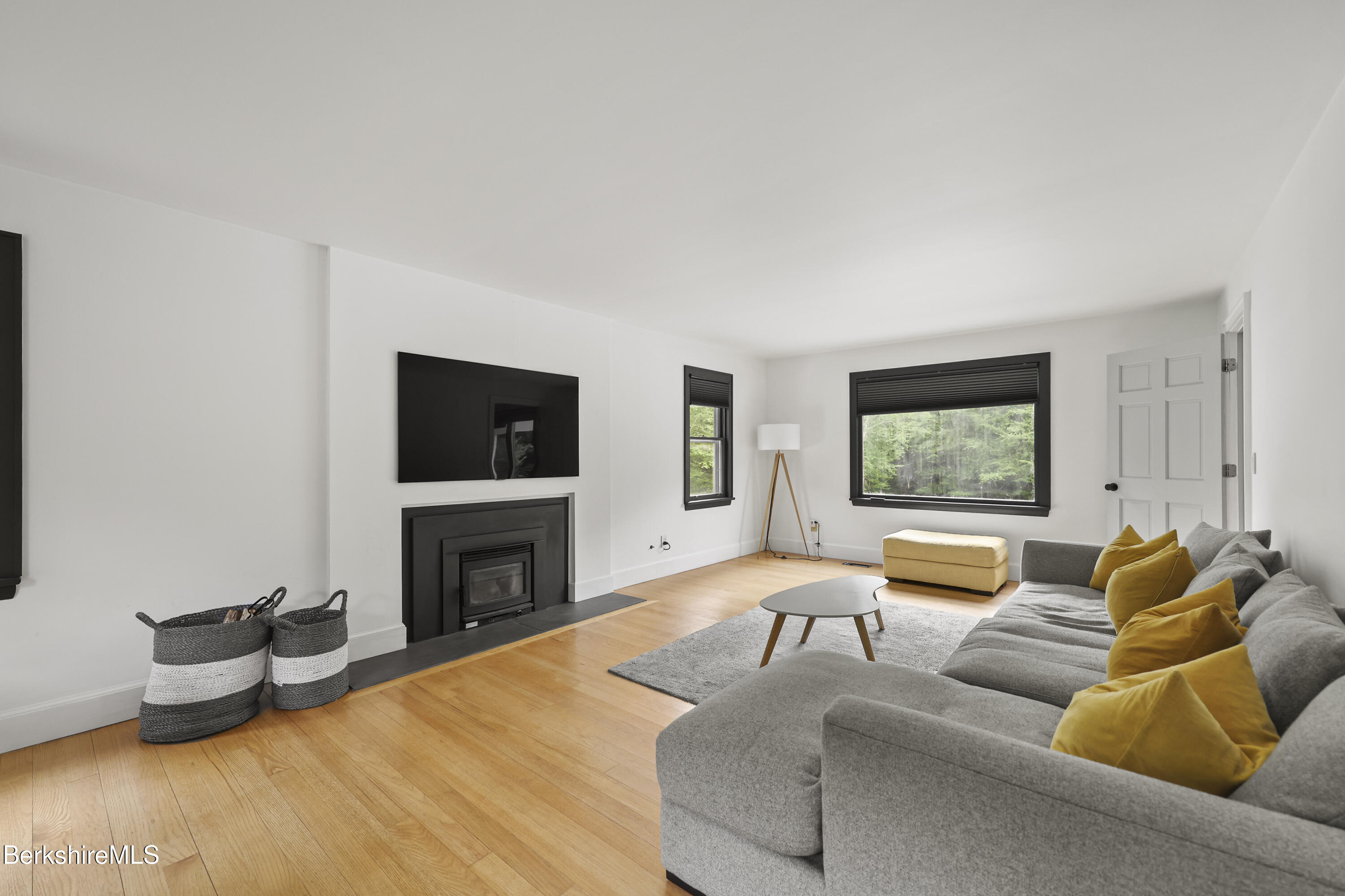 888 Hancock Road Williamstown, MA 01267 - Photo 10 of 78 50 Living Room