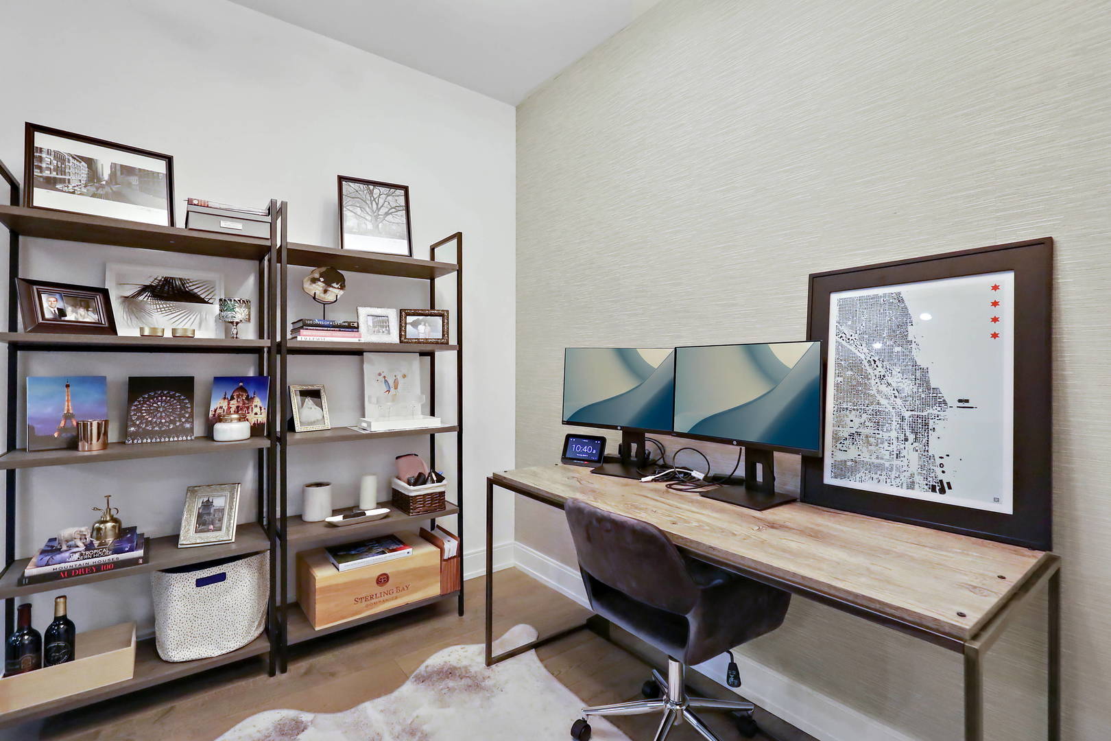 111 South Peoria Street, Unit 406 Chicago, IL 60607 - Photo 16 of 26 a view of a workspace with furniture