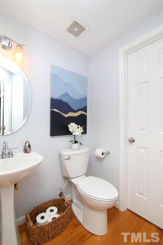 2813 Funster Lane Raleigh, NC 27615 - Photo 15 of 30