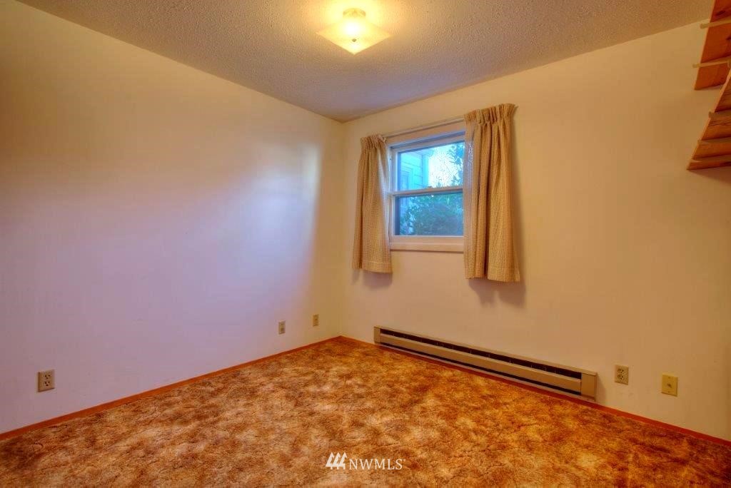 321 Powell Avenue Southwest Renton, WA 98057 - Photo 13 of 16