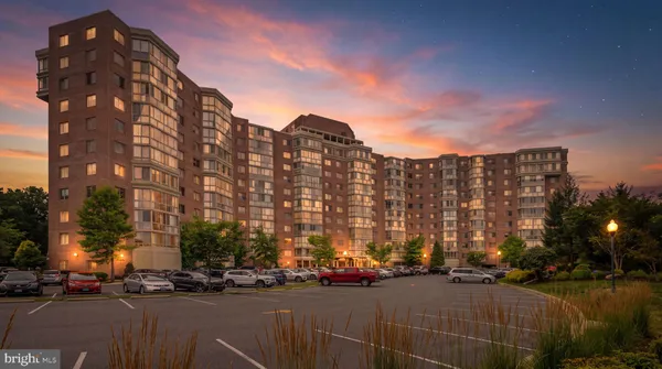 $325,000 | 3210 North Leisure World Boulevard, Unit 1014, Silver Spring, MD 20906
