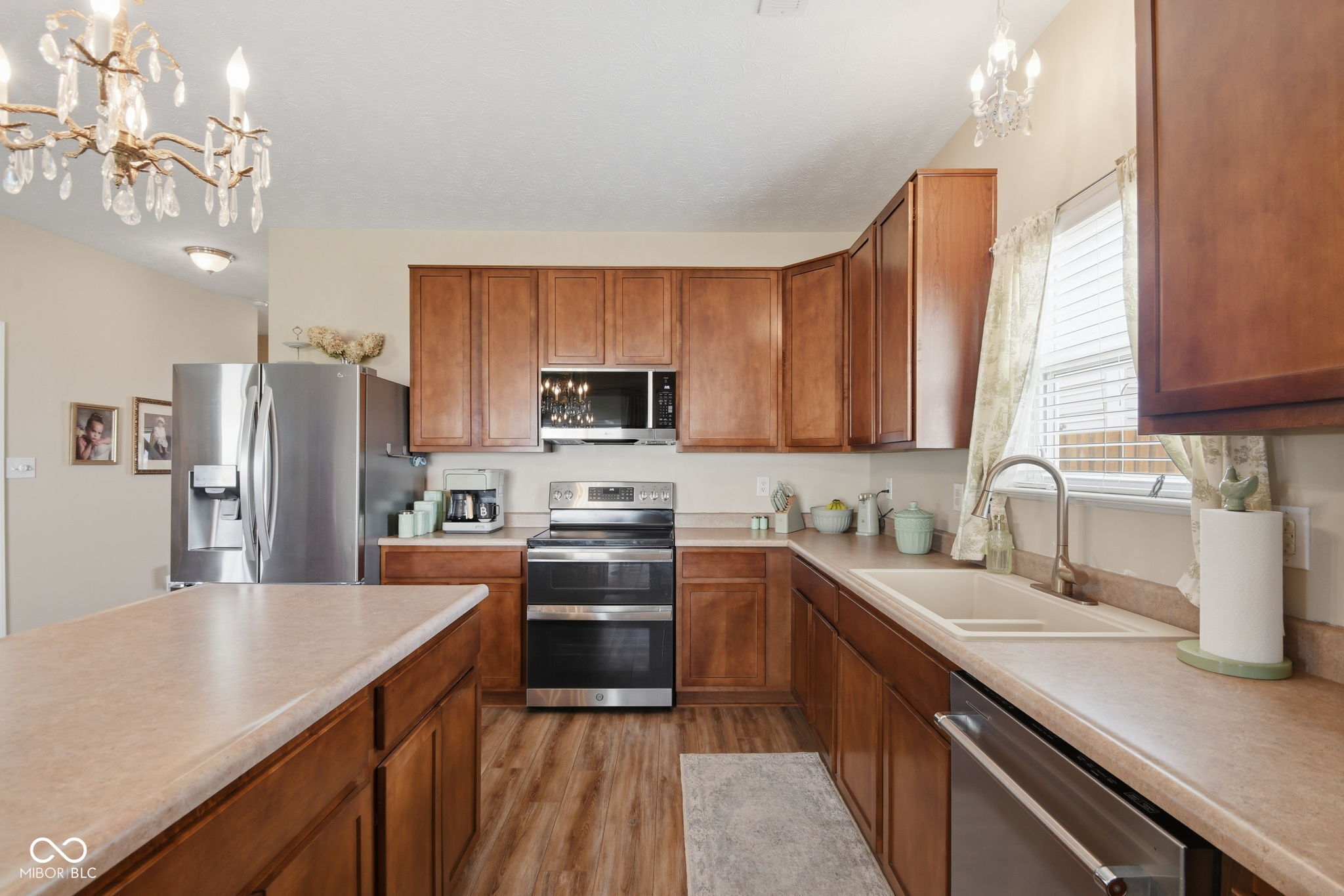 1014 Swinton Way Westfield, IN 46074 - Photo 7 of 27